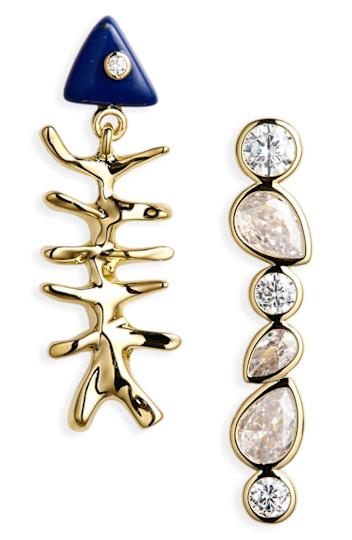 Unique Pescado Drop Earrings