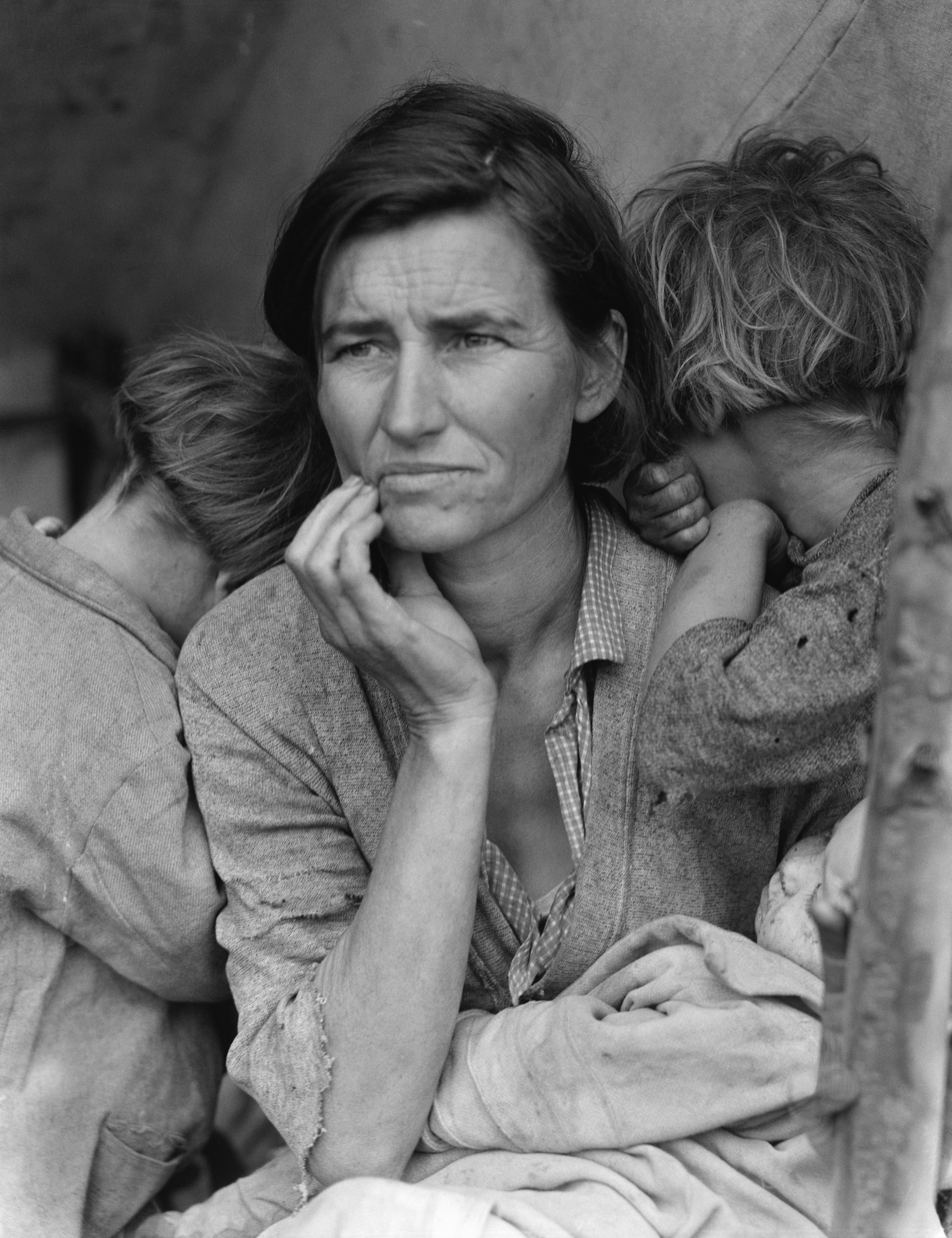 A mother and her children in the Great Depression