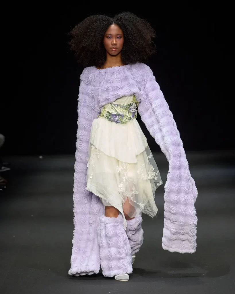 Young Japanese Designers Turn Headlines at Rakuten Fashion Week | JAPAN Continue